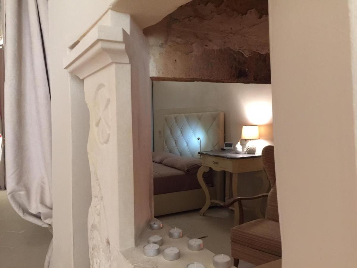 Bed and Breakfast Palazzo De Carlo E Il Parco Dei 7 Pozzi Lecce Exteriér fotografie