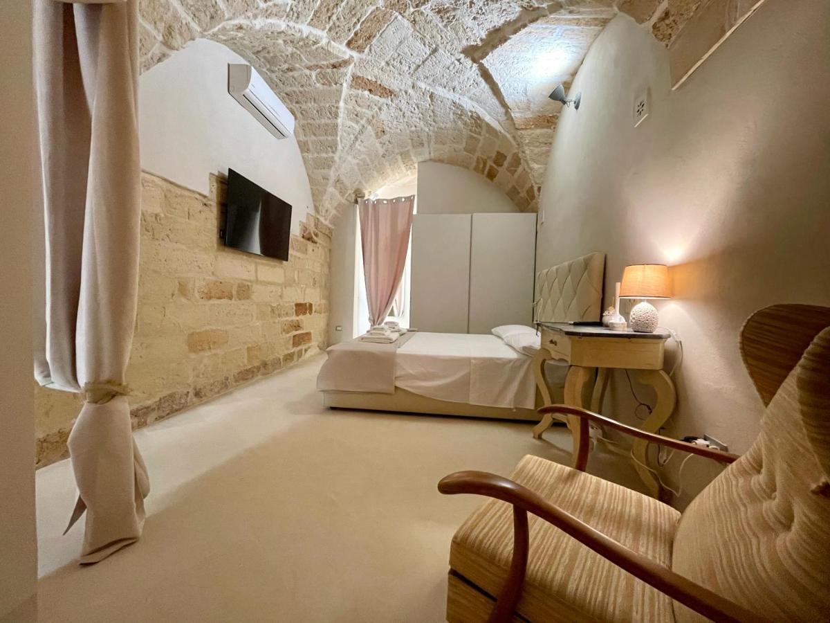 Bed and Breakfast Palazzo De Carlo E Il Parco Dei 7 Pozzi Lecce Exteriér fotografie